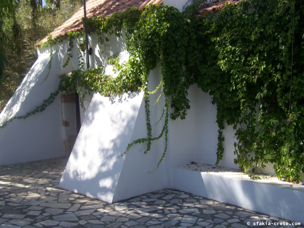 Photo report of a trip from Sfakia to Church in Phoenix, Sfakia, September 2007